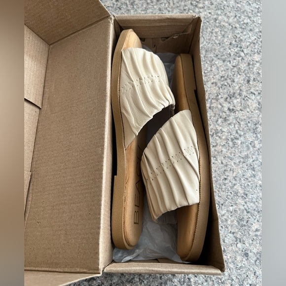 NWT BEACH by Matisse Footwear Viva Sandals in Cream Size 8 NEW IN BOX - Picture 8 of 8